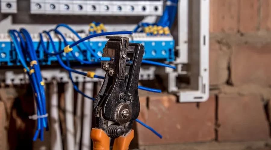 Electrical - Hire tools and equipment