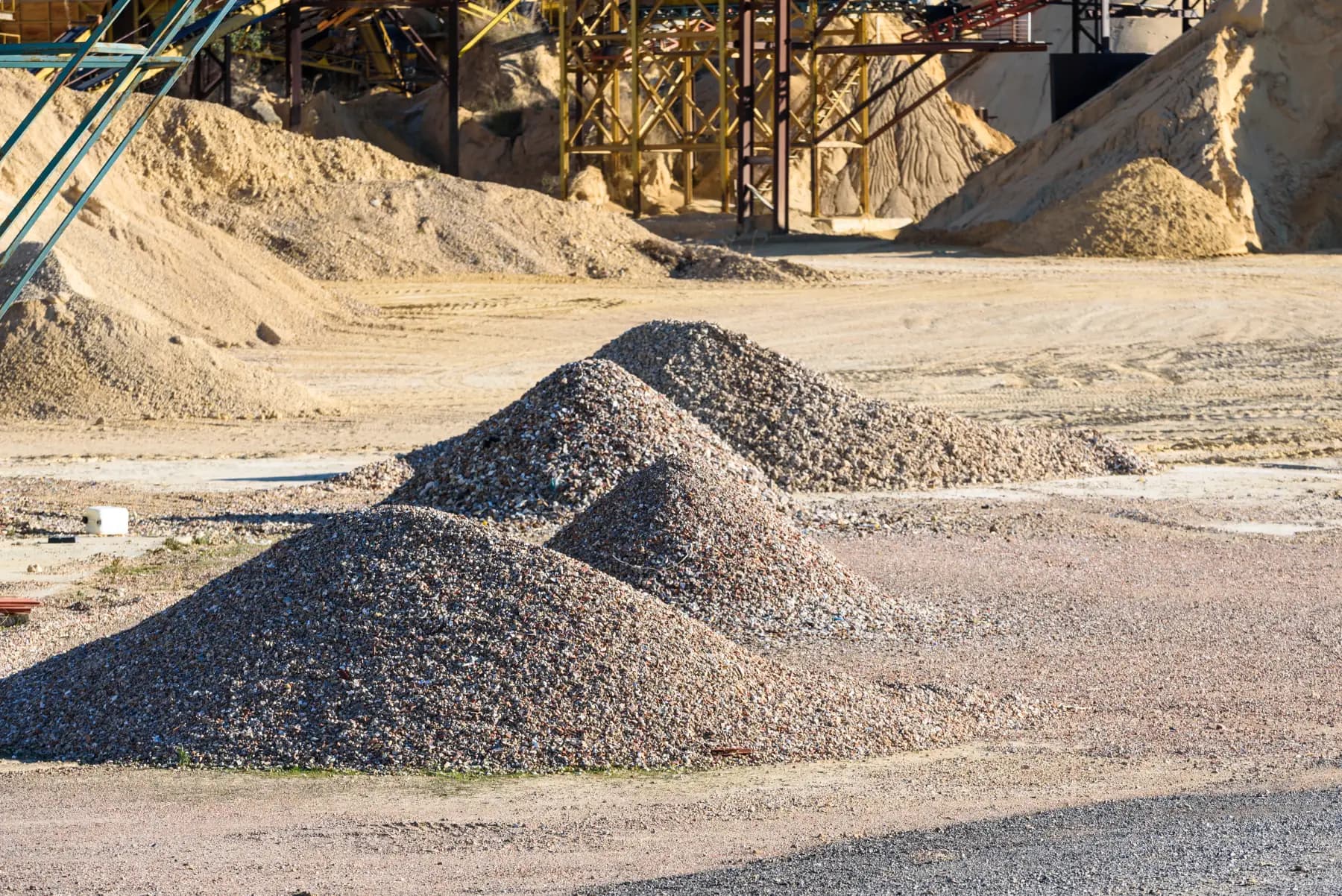 Base aggregates