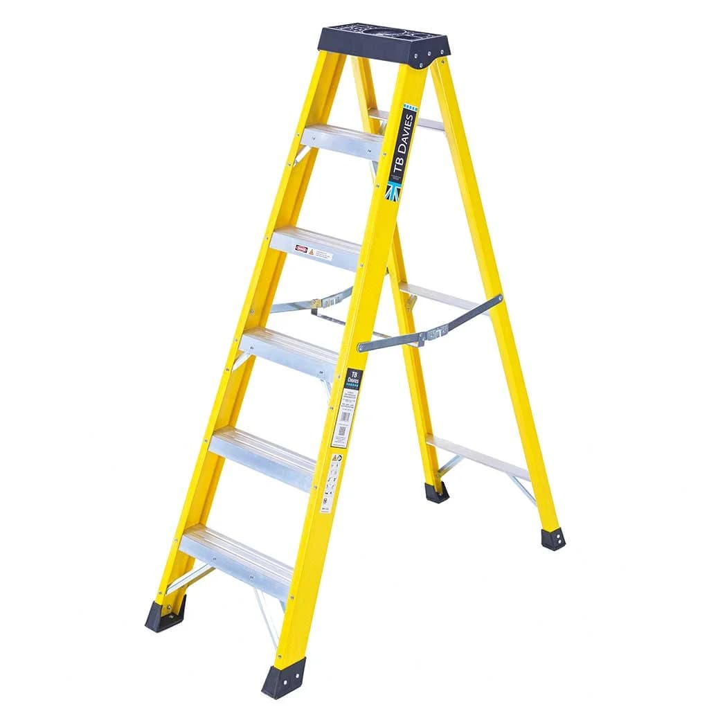 Fibreglass step ladder (2m)